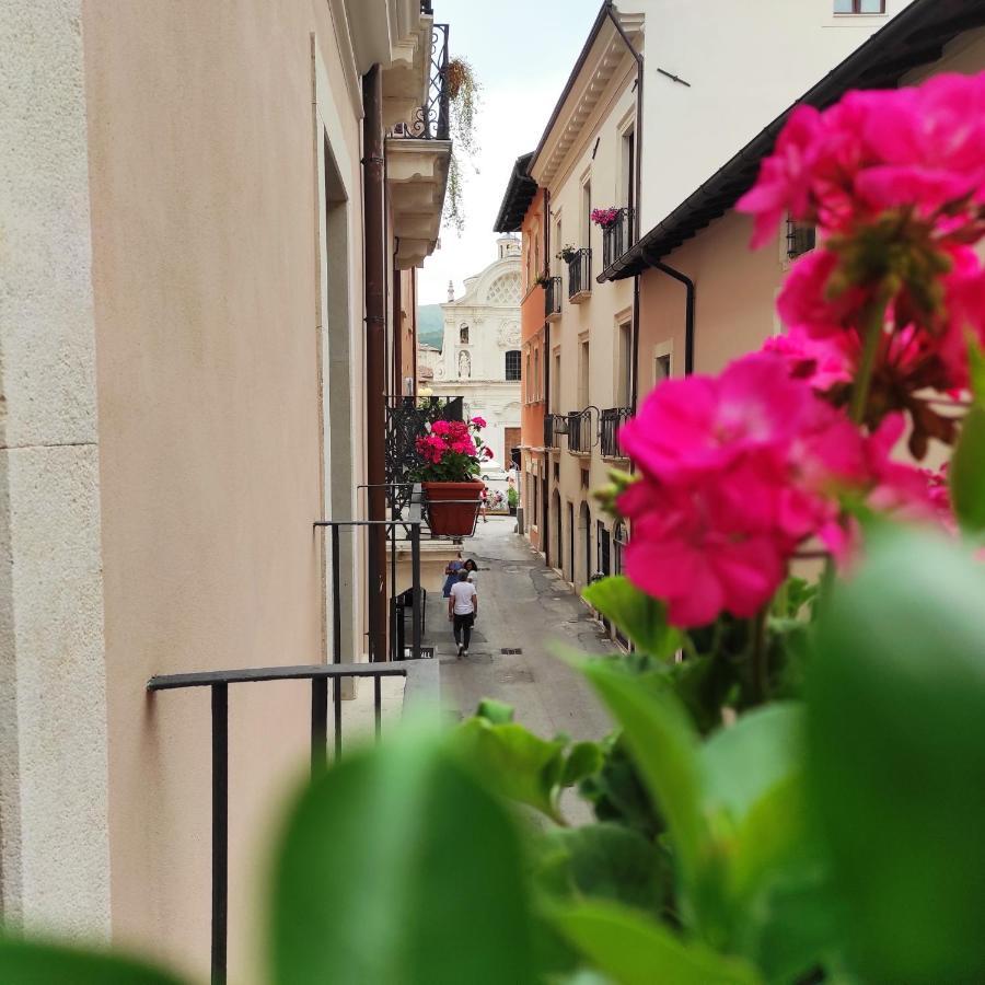 La Terrazza Del Quarto 라킬라 외부 사진