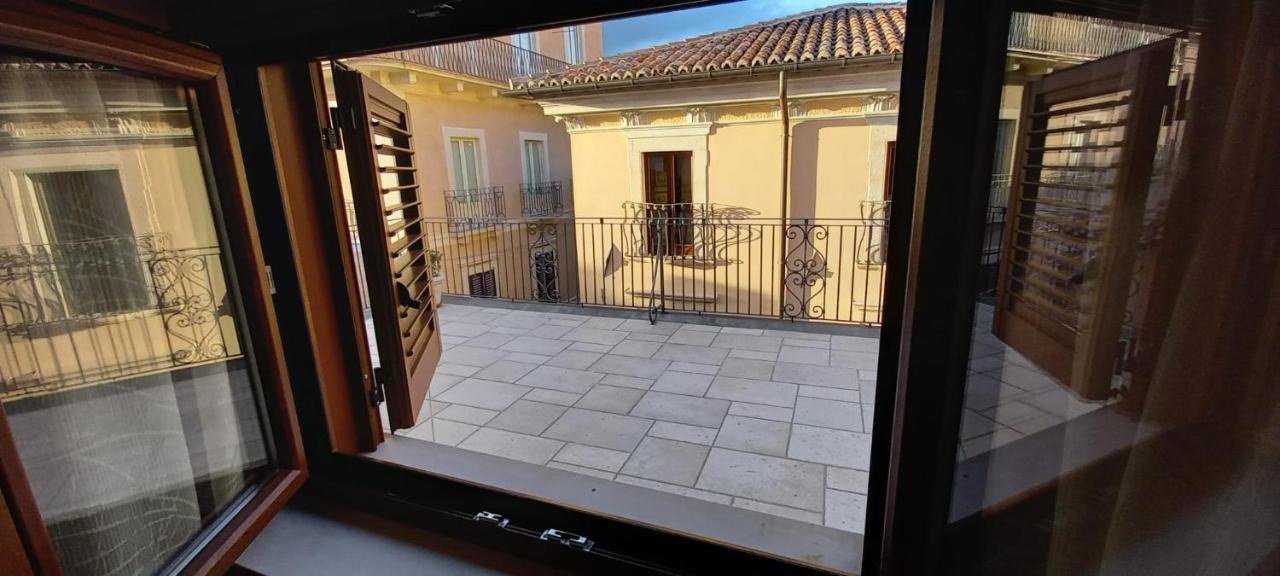 La Terrazza Del Quarto 라킬라 외부 사진